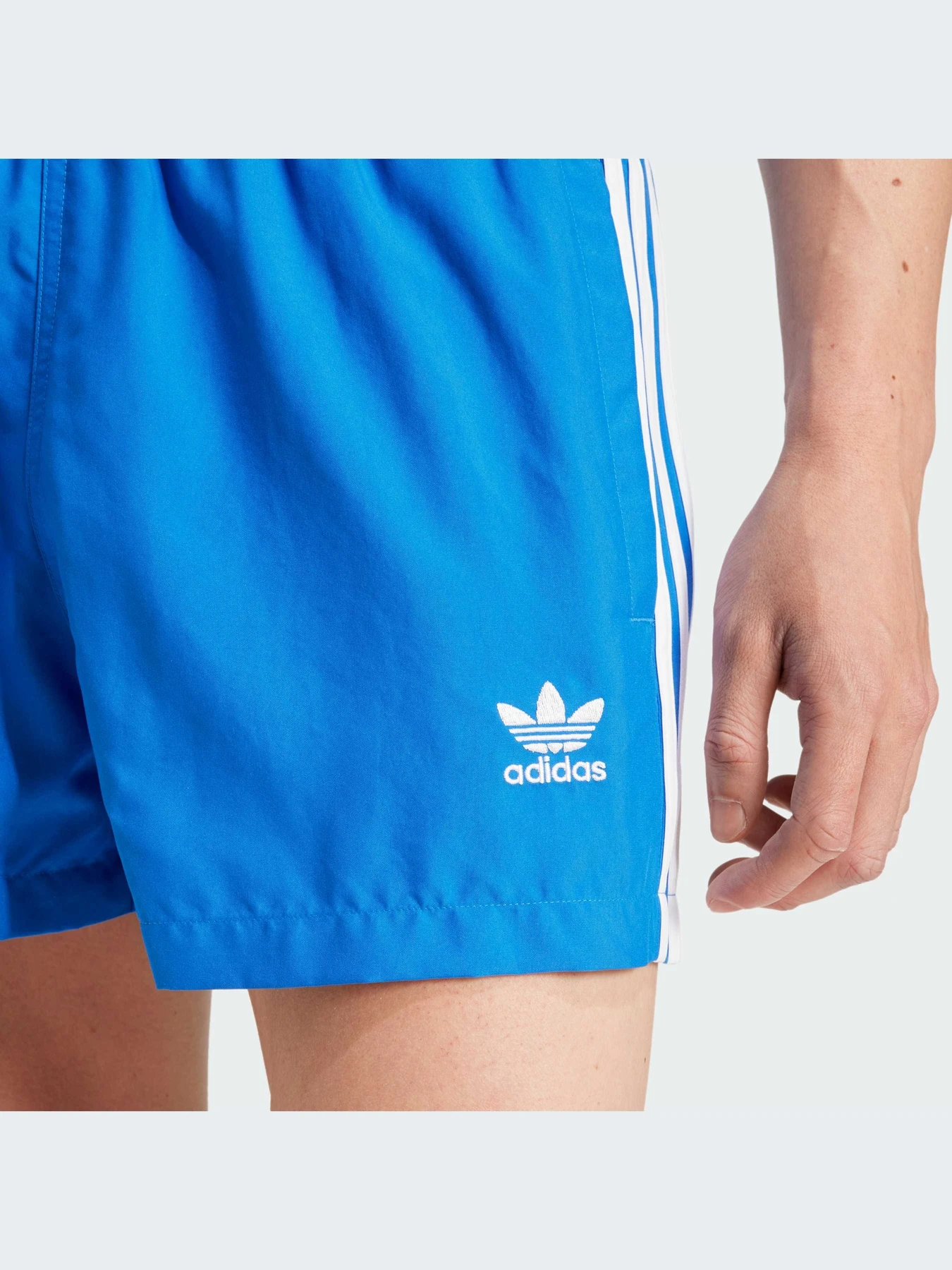 Одежда для пляжа Adidas модель IY1550-KZ Одежда для пляжа Adidas модель IY1550-KZ Фото
