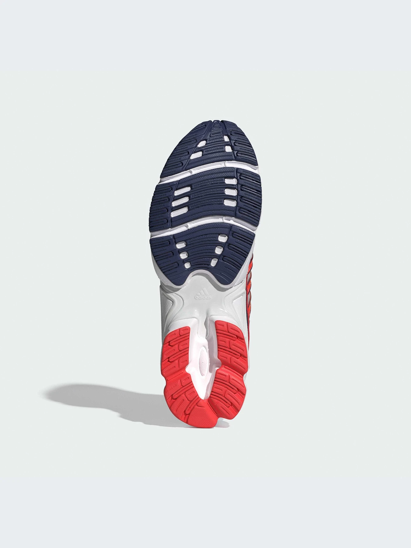 Кроссовки Adidas Ozweego модель IH5240-KZ Кроссовки Adidas Ozweego модель IH5240-KZ Фото