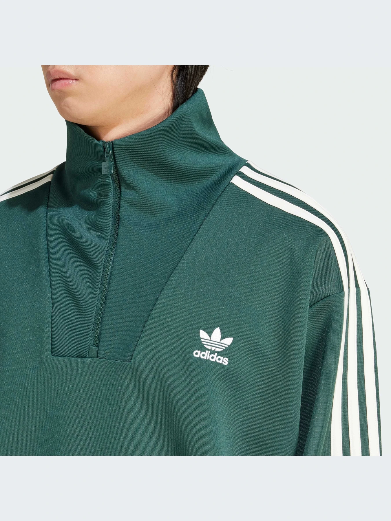 Худи и свитшоты Adidas Adicolor модель IZ2502-KZ Худи и свитшоты Adidas Adicolor модель IZ2502-KZ Фото