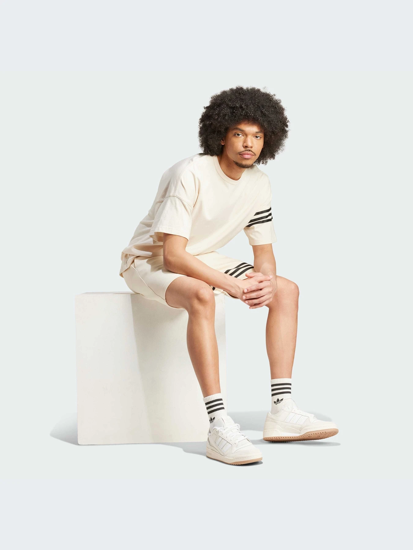 Футболки и поло Adidas Adicolor модель JF9139-KZ Футболки и поло Adidas Adicolor модель JF9139-KZ Фото