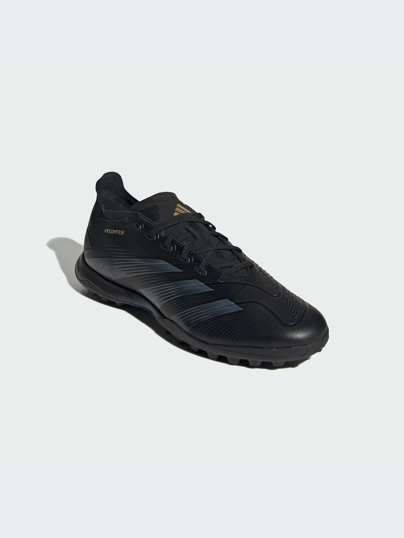 Кроссовки Adidas Predator модель IF6377-KZ Кроссовки Adidas Predator модель IF6377-KZ Фото