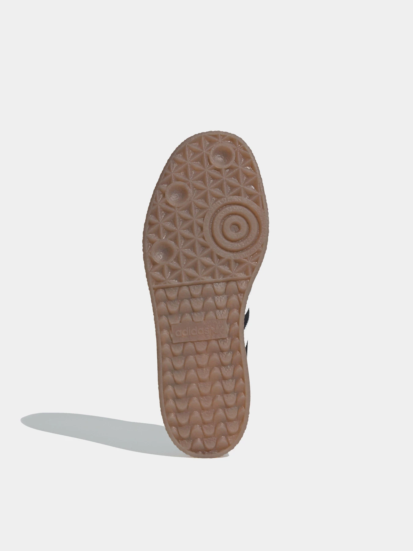 Кроссовки Adidas модель JI1350 Кроссовки Adidas модель JI1350 Фото