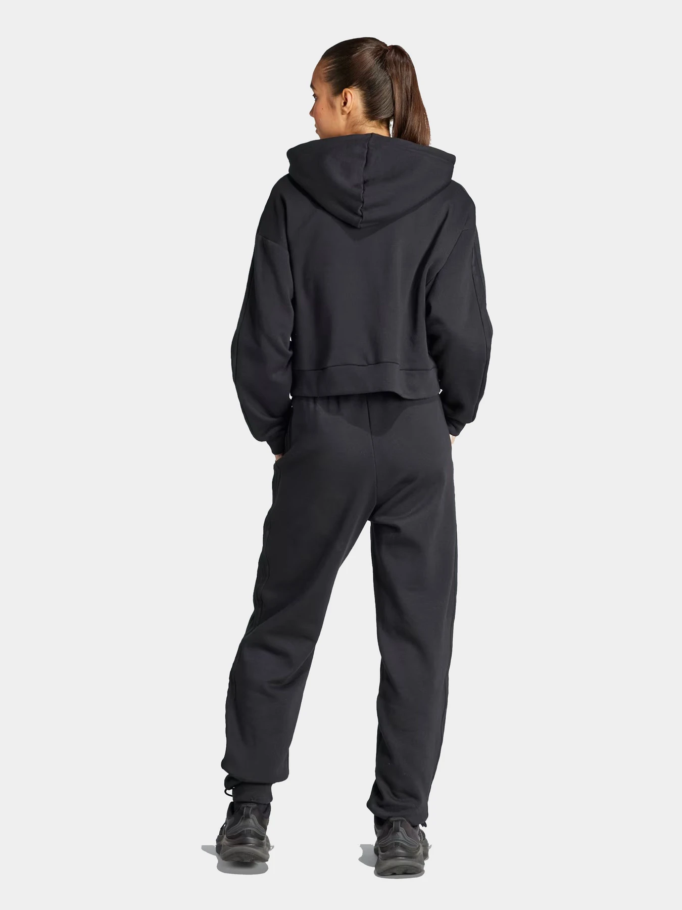 Костюмы Adidas модель IN1837 Костюмы Adidas модель IN1837 Фото