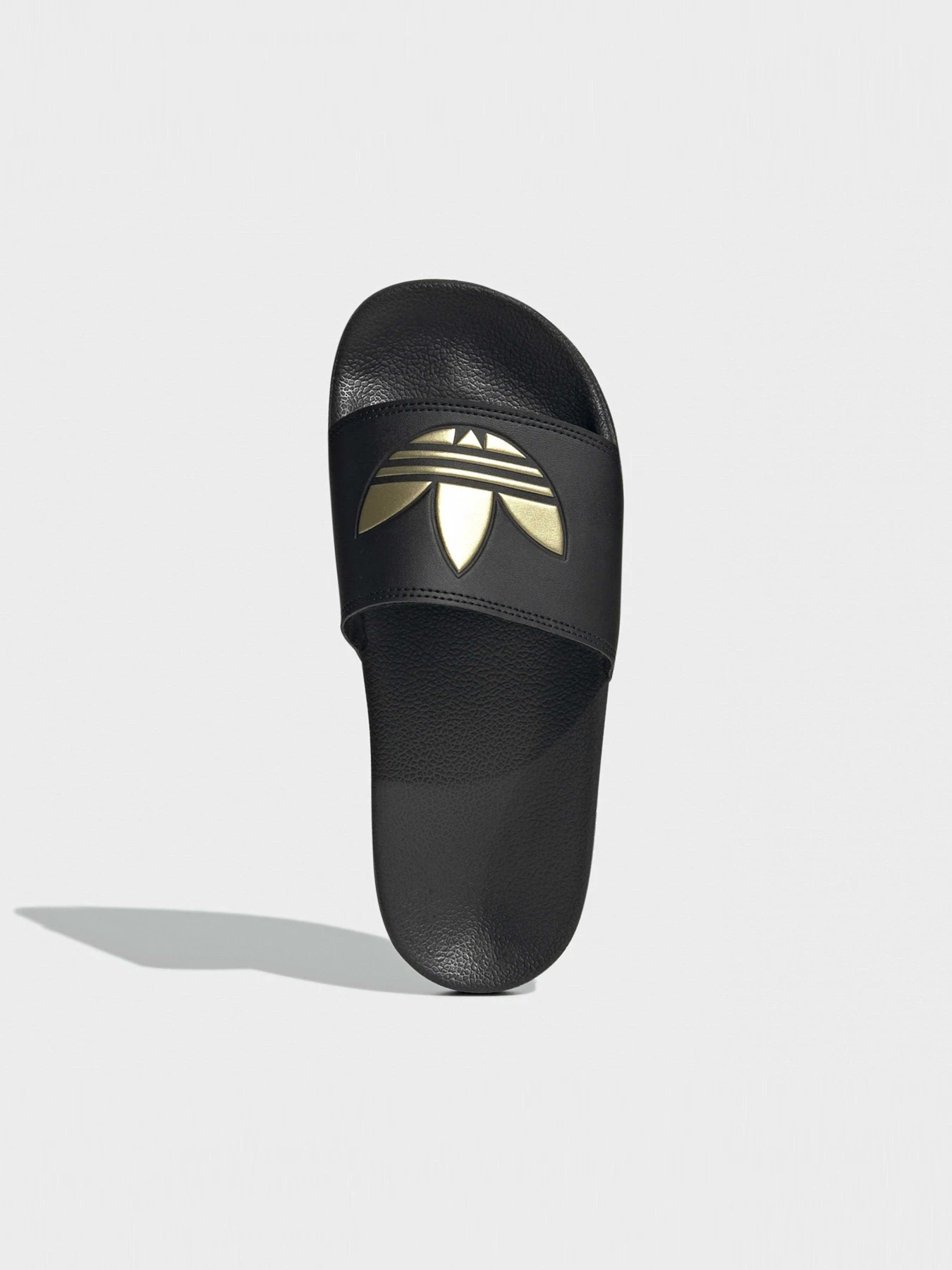 Шлёпанцы Adidas модель GZ6196 Шлёпанцы Adidas модель GZ6196 Фото