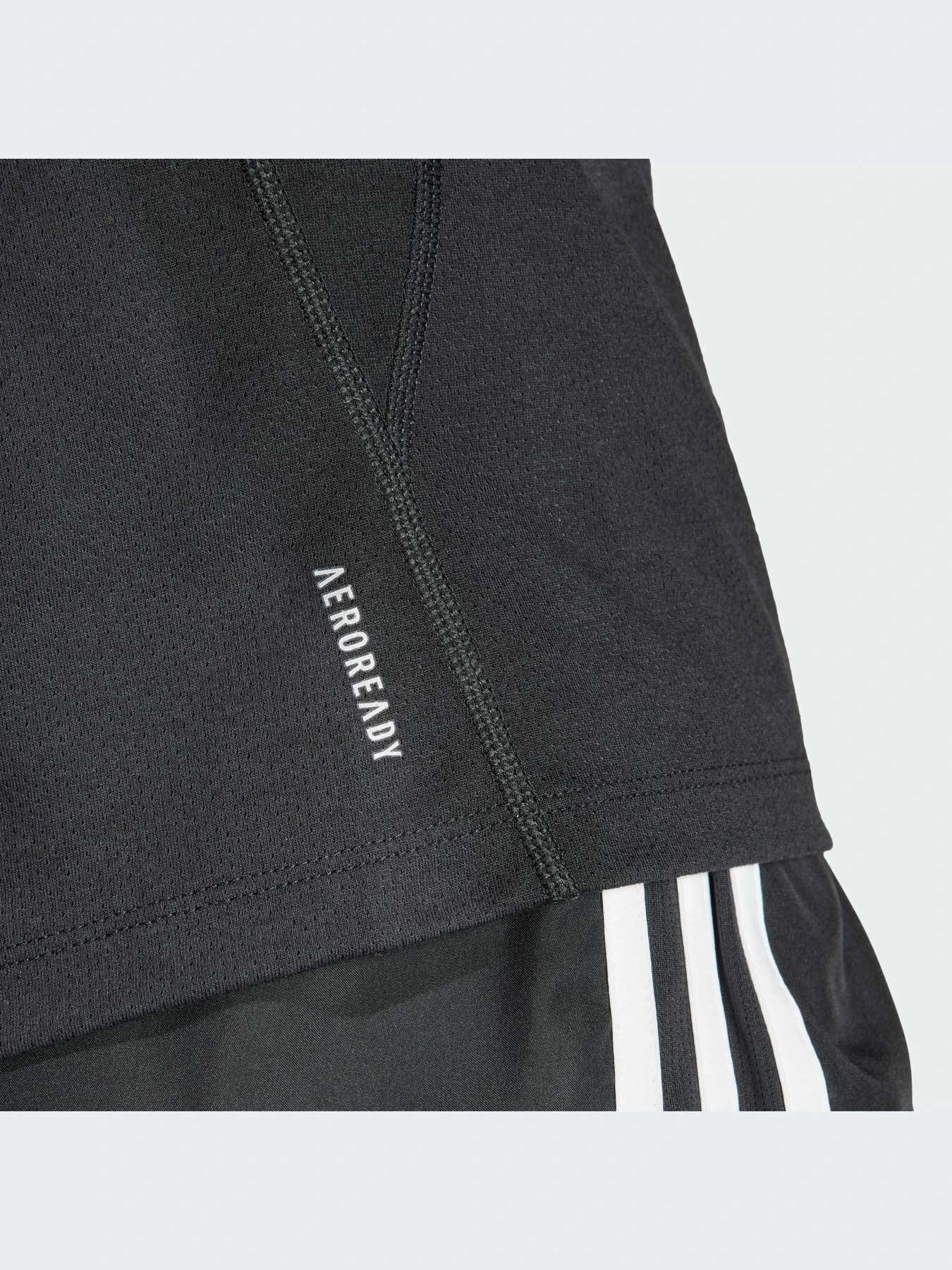 Футболки и поло Adidas 3 Stripes модель IQ3875-KZ Футболки и поло Adidas 3 Stripes модель IQ3875-KZ Фото
