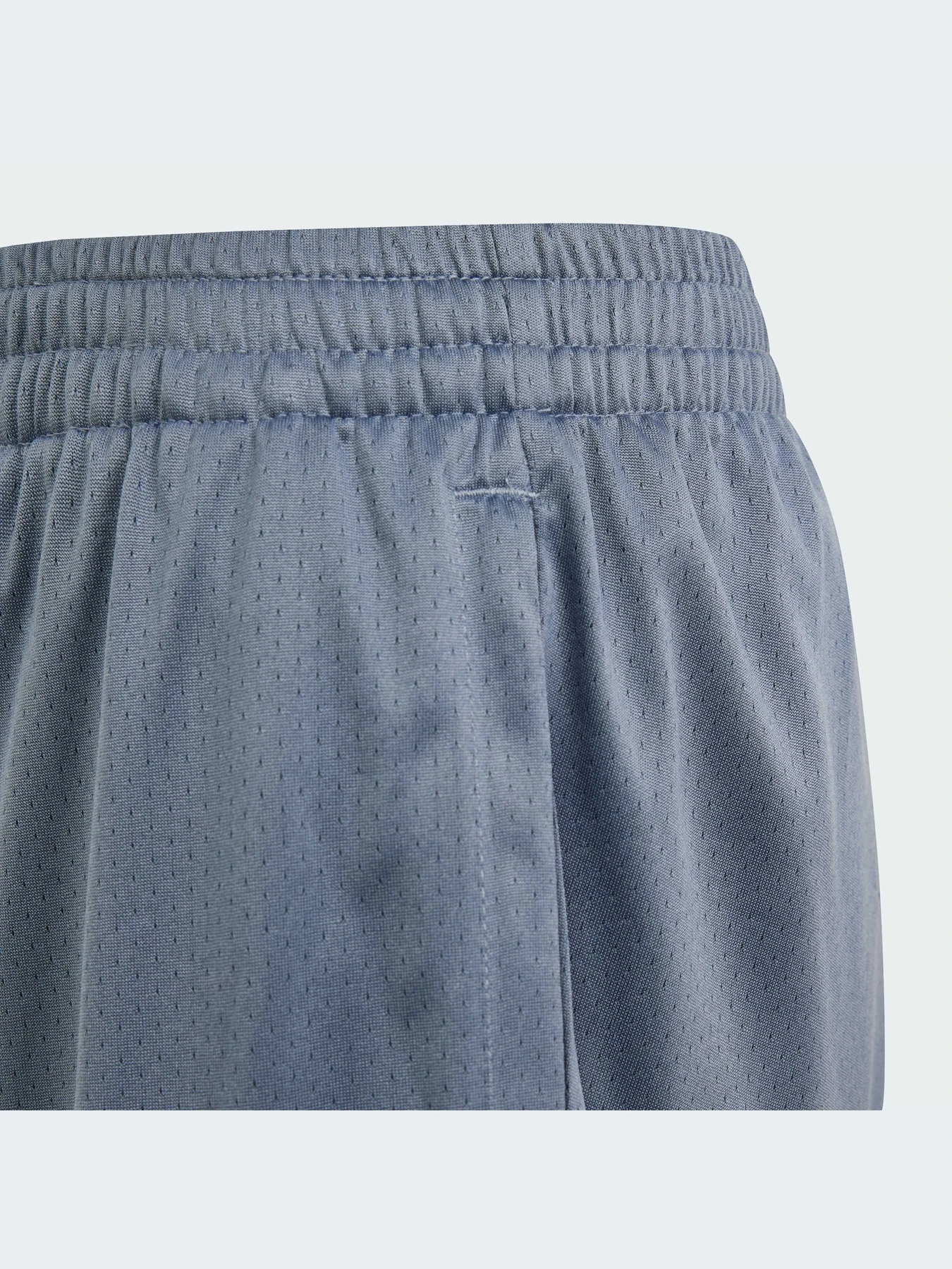 Шорты Adidas модель IM8575-KZ Шорты Adidas модель IM8575-KZ Фото
