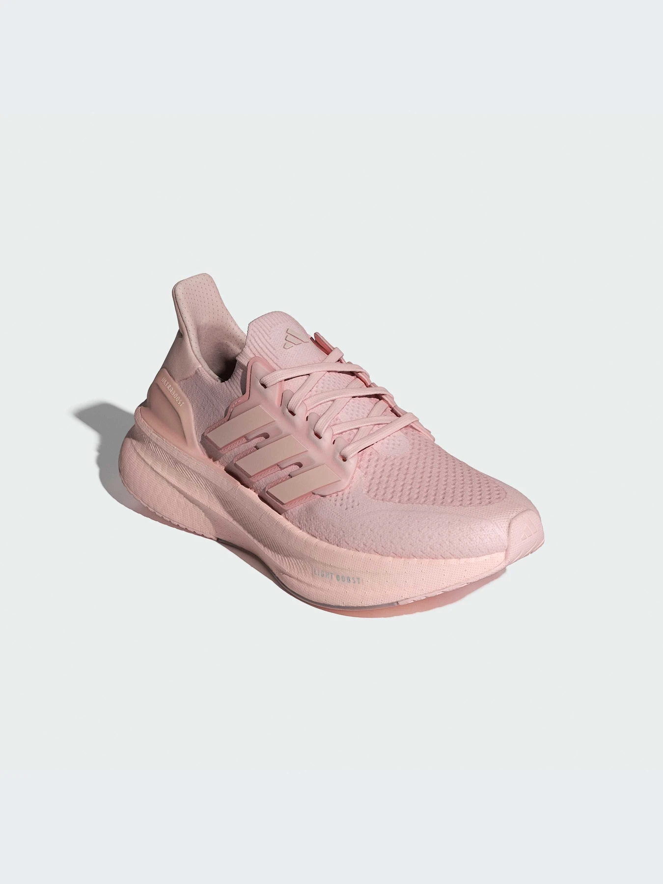 Кроссовки Adidas Ultraboost модель ID8845-KZ Кроссовки Adidas Ultraboost модель ID8845-KZ Фото