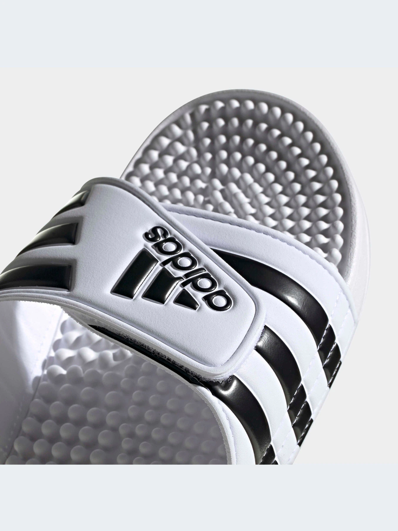 Шлёпанцы Adidas Adilette модель F35573-KZ Шлёпанцы Adidas Adilette модель F35573-KZ Фото