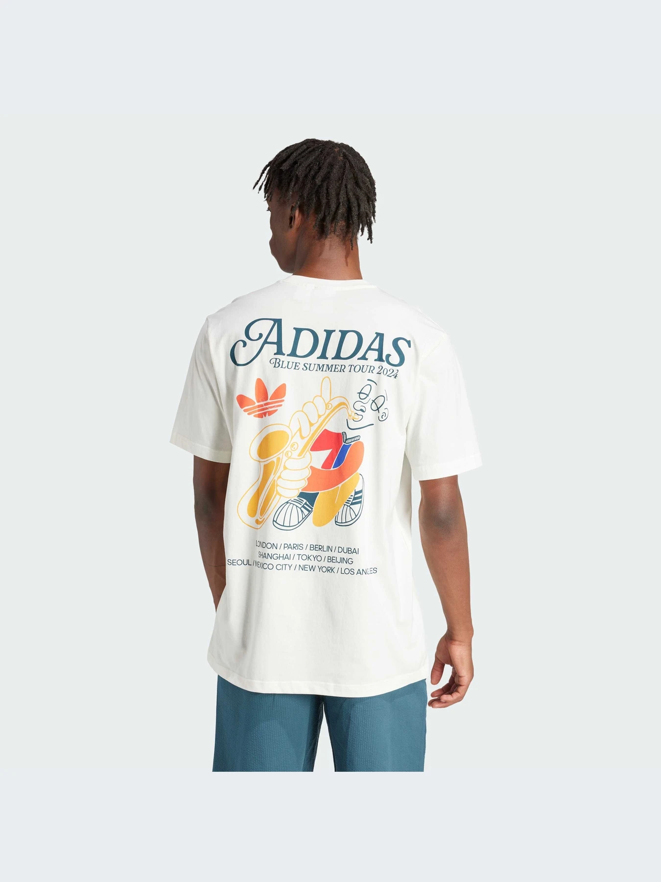 Футболки и поло Adidas Graphics модель IS2937-KZ Футболки и поло Adidas Graphics модель IS2937-KZ Фото