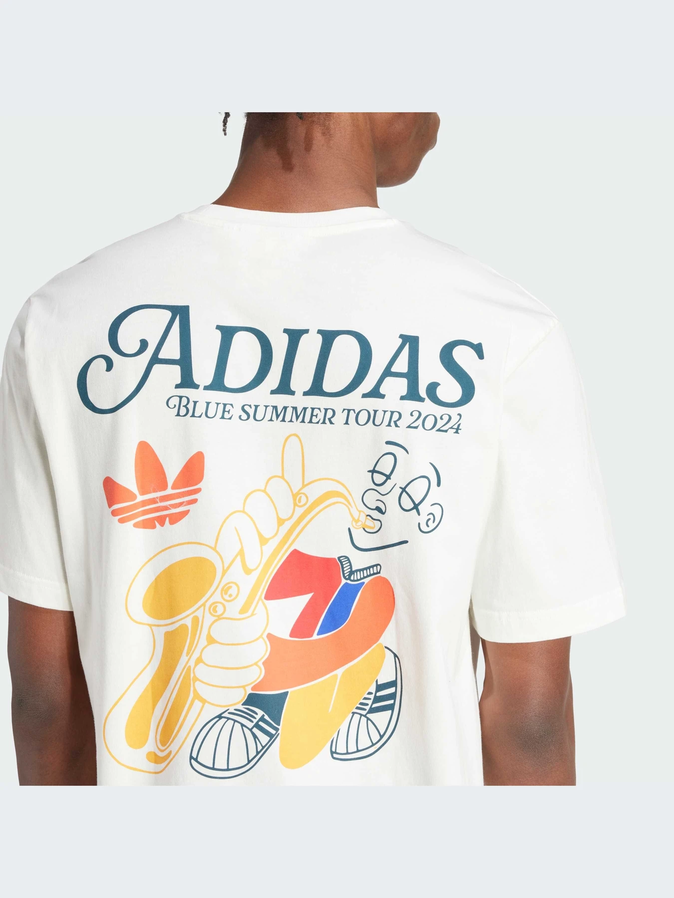Футболки и поло Adidas Graphics модель IS2937-KZ Футболки и поло Adidas Graphics модель IS2937-KZ Фото