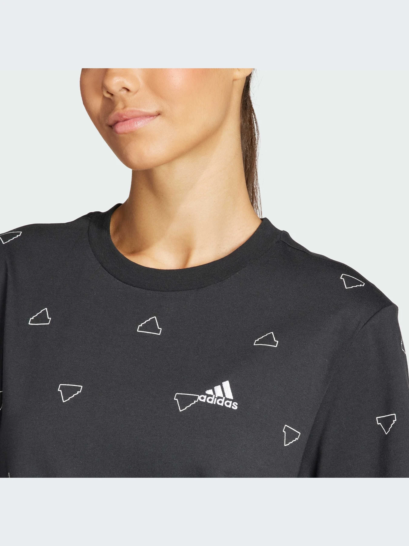 Платья Adidas модель IS4071-KZ Платья Adidas модель IS4071-KZ Фото