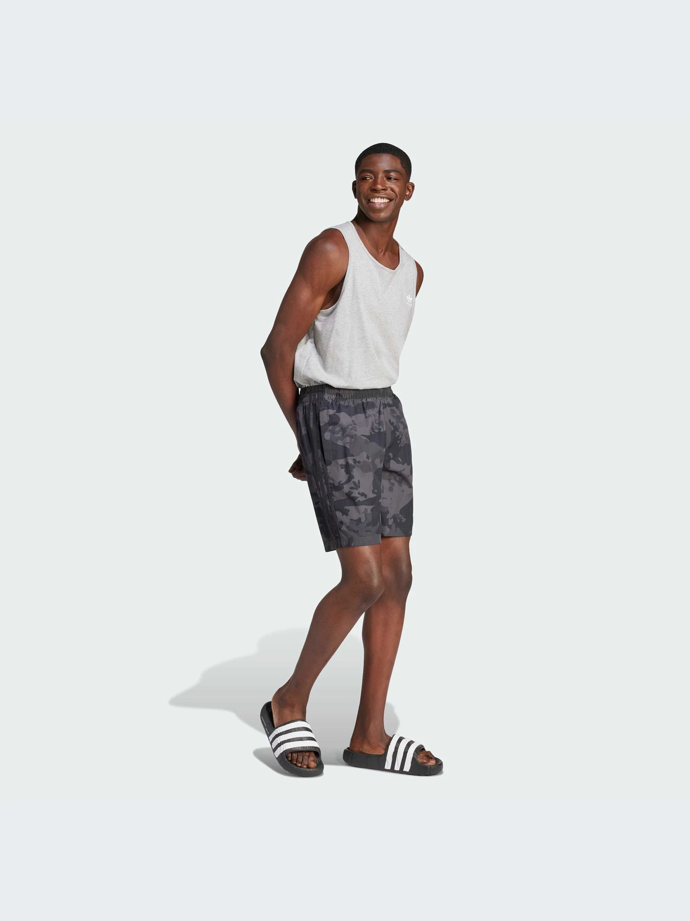 Одежда для пляжа Adidas модель IT8639-KZ Одежда для пляжа Adidas модель IT8639-KZ Фото