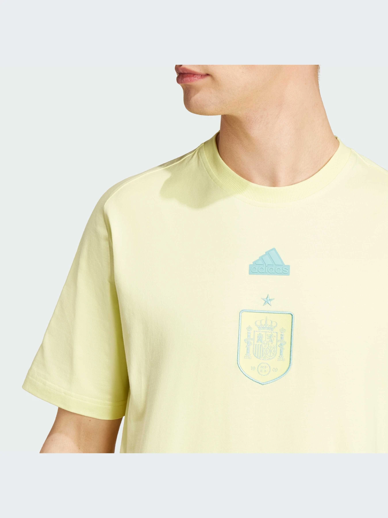 Футболки и поло Adidas модель IU2133-KZ Футболки и поло Adidas модель IU2133-KZ Фото