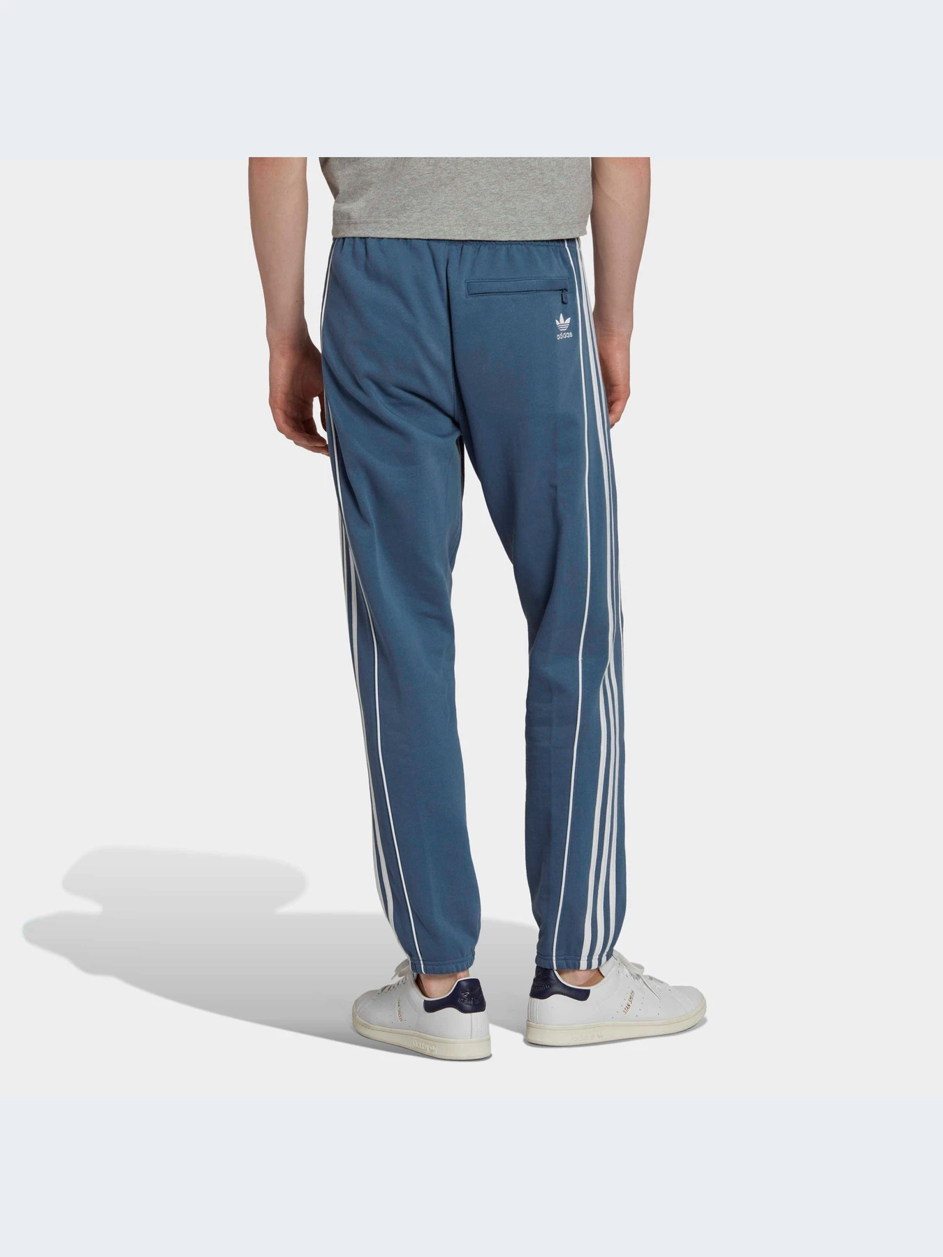 Брюки Adidas модель HK7317-KZ Брюки Adidas модель HK7317-KZ Фото