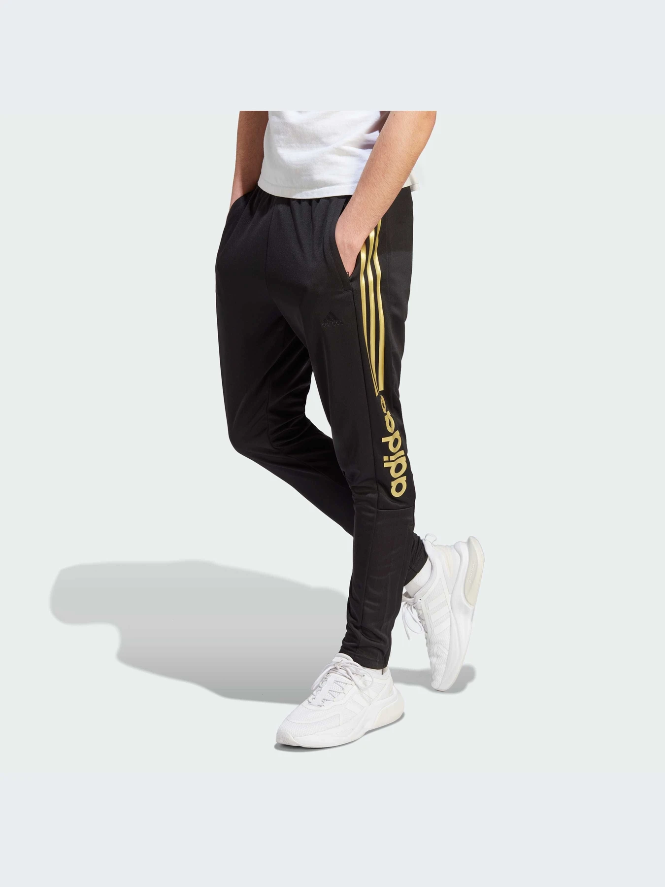Брюки Adidas Tiro модель IJ8403-KZ Брюки Adidas Tiro модель IJ8403-KZ Фото
