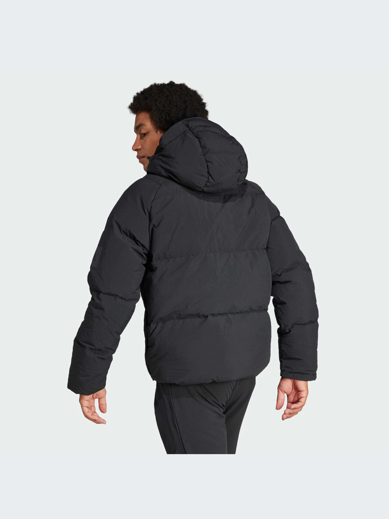 Куртки и дубленки Adidas модель IK3156-KZ Куртки и дубленки Adidas модель IK3156-KZ Фото