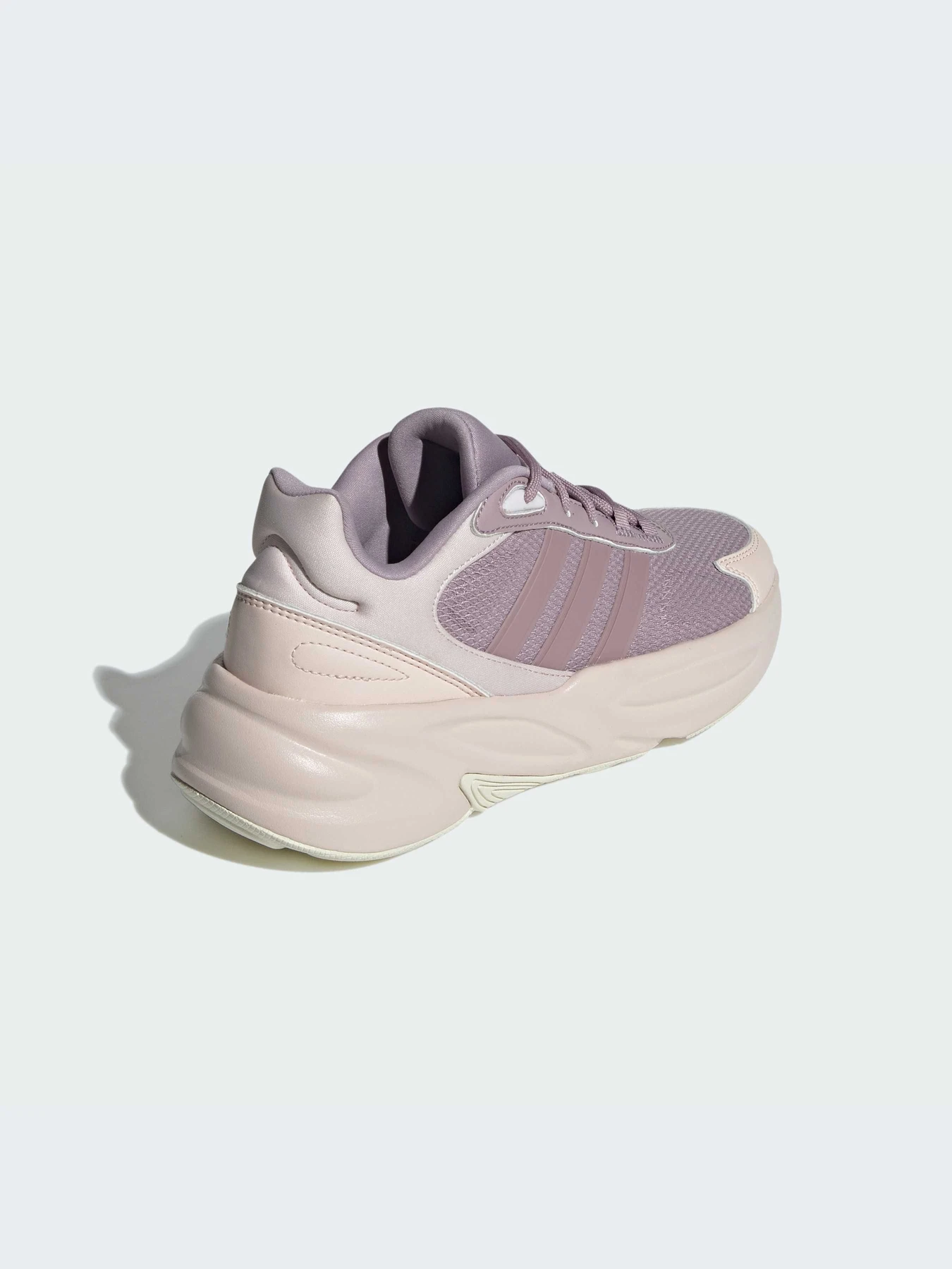 Кроссовки Adidas модель IG6418-KZ Кроссовки Adidas модель IG6418-KZ Фото