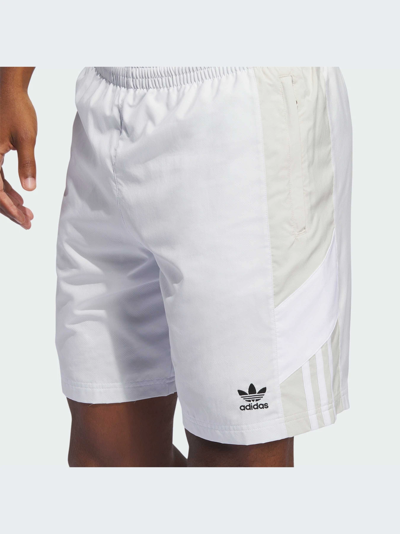 Шорты Adidas модель IC6011-KZ Шорты Adidas модель IC6011-KZ Фото