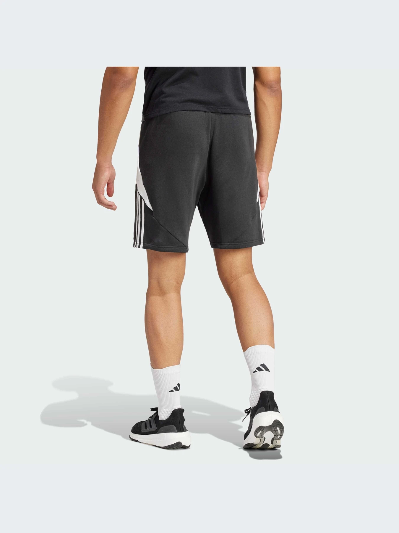 Шорты Adidas Tiro модель IP1954-KZ Шорты Adidas Tiro модель IP1954-KZ Фото