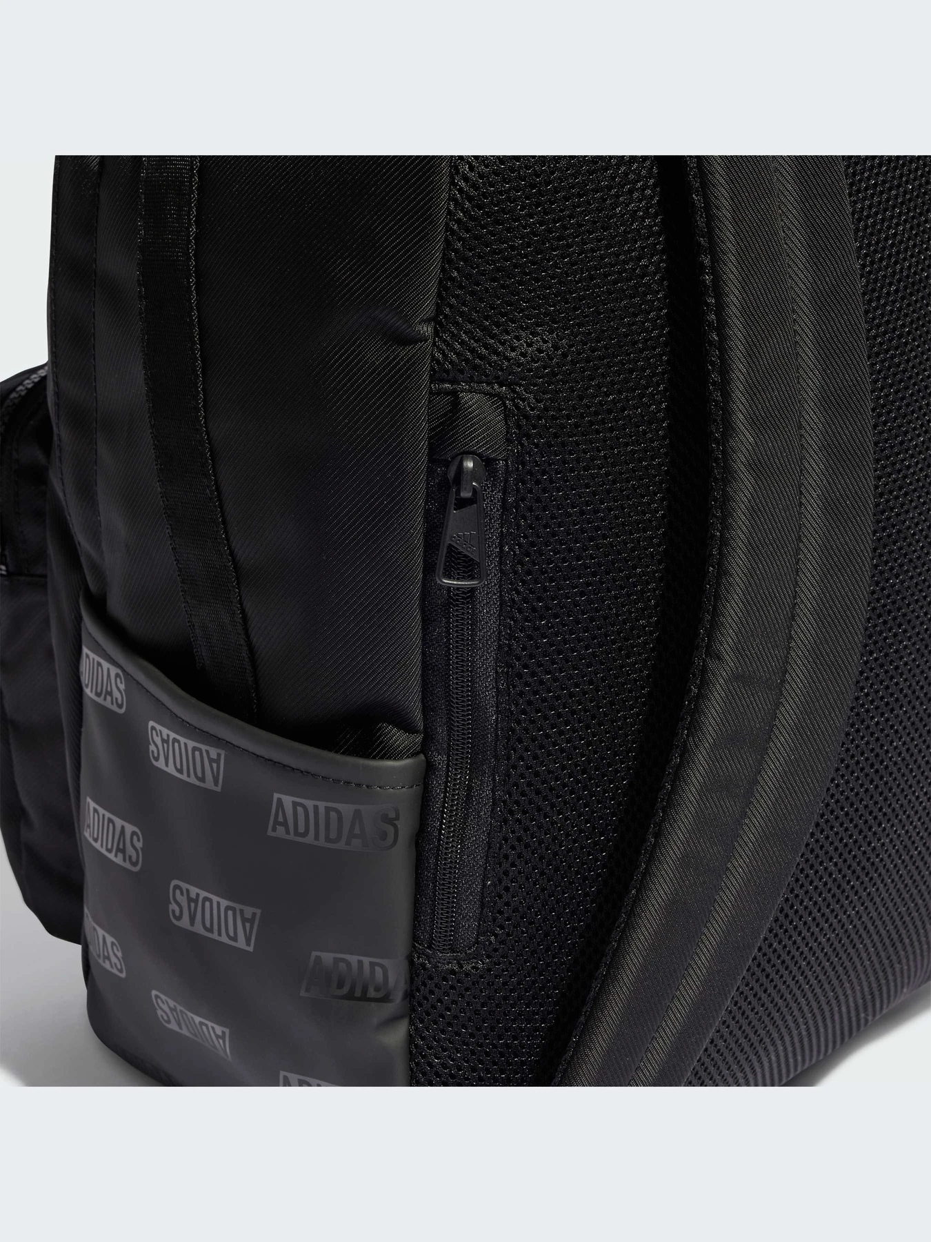 Рюкзаки Adidas модель HY0737-KZ Рюкзаки Adidas модель HY0737-KZ Фото