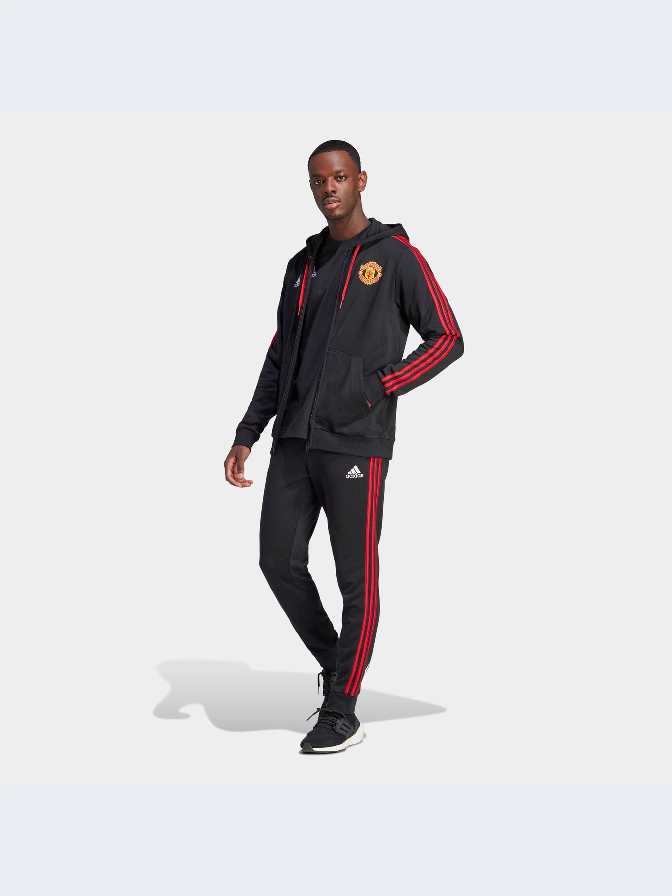 Худи и свитшоты Adidas модель IA8529-KZ Худи и свитшоты Adidas модель IA8529-KZ Фото