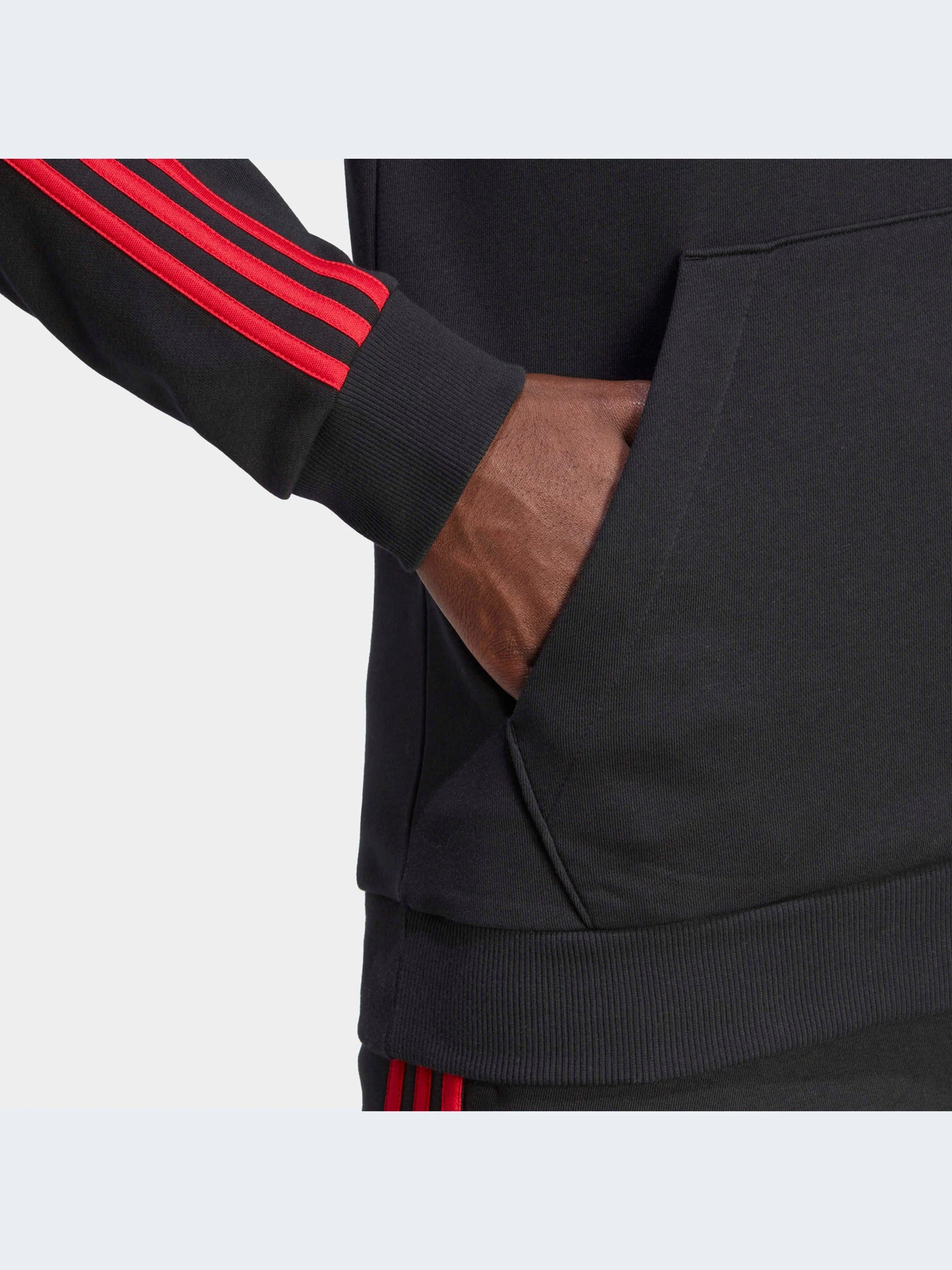 Худи и свитшоты Adidas модель IA8529-KZ Худи и свитшоты Adidas модель IA8529-KZ Фото
