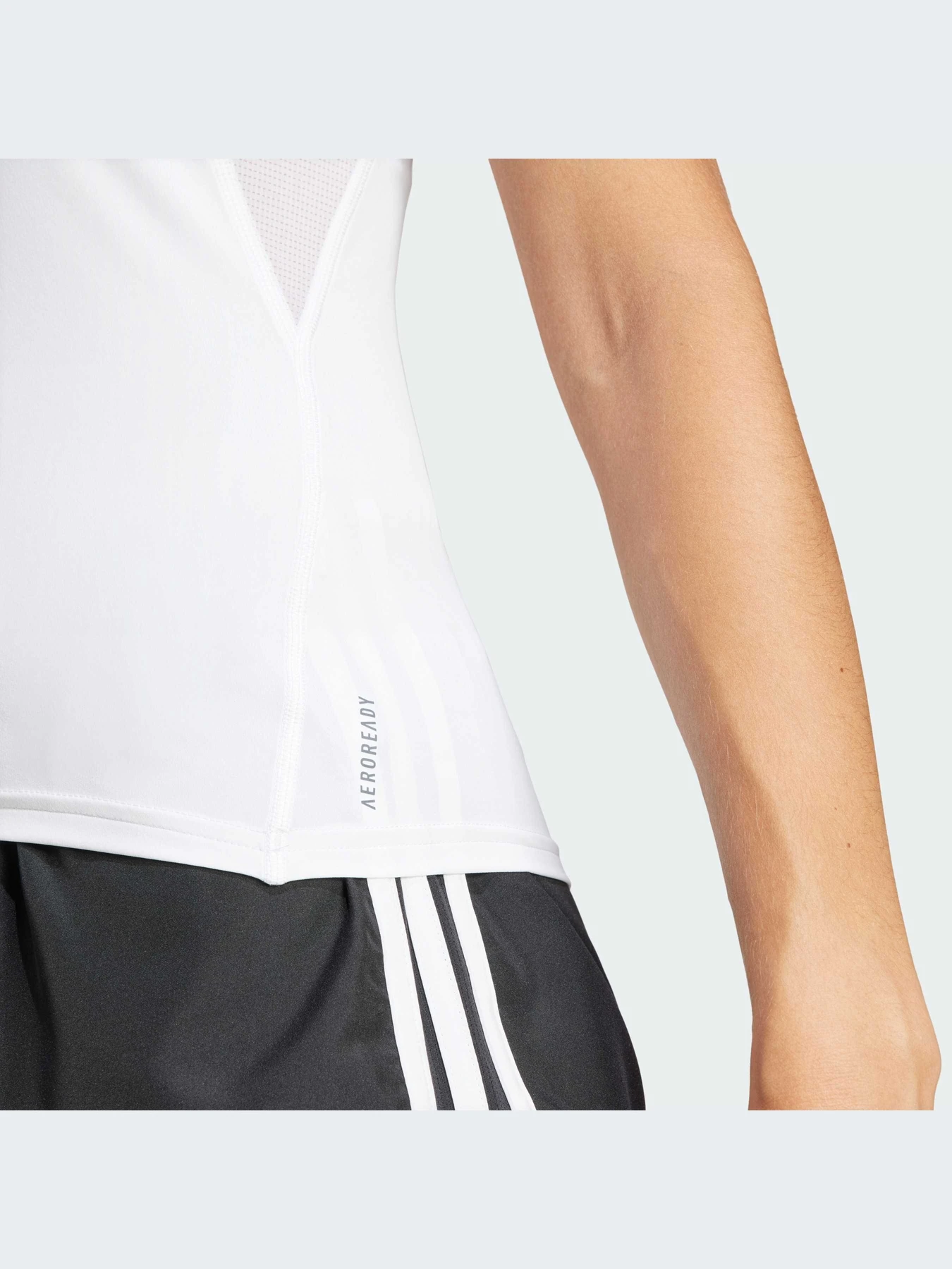 Футболки и поло Adidas модель IN1173-KZ Футболки и поло Adidas модель IN1173-KZ Фото