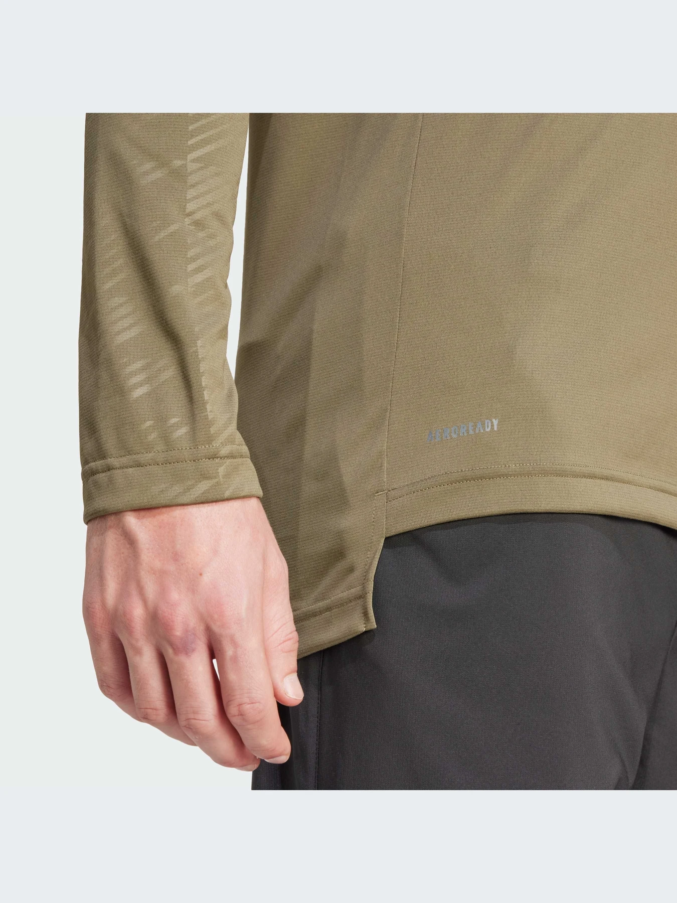 Худи и свитшоты Adidas модель IP4800-KZ Худи и свитшоты Adidas модель IP4800-KZ Фото