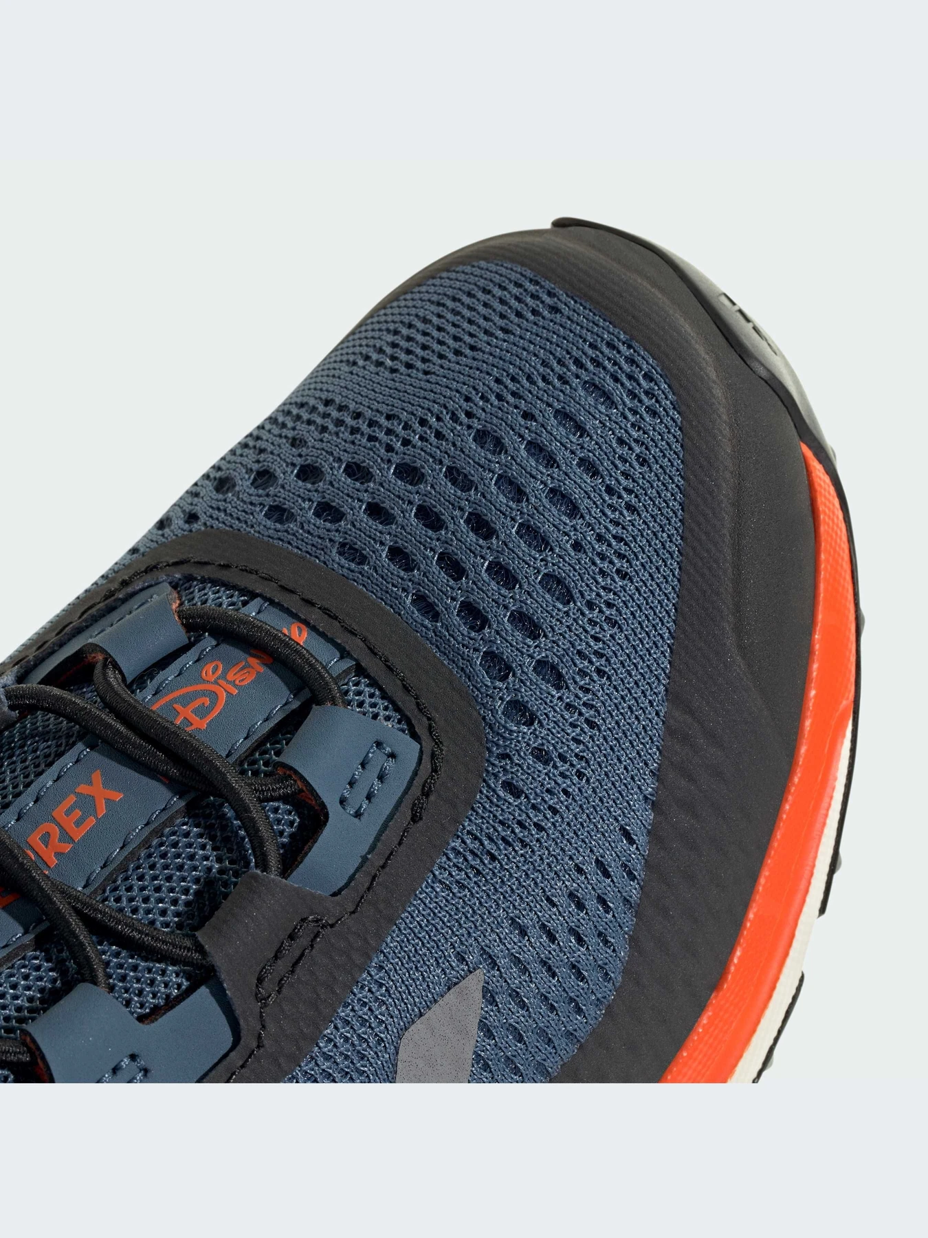 Кроссовки Adidas модель IH5085-KZ Кроссовки Adidas модель IH5085-KZ Фото