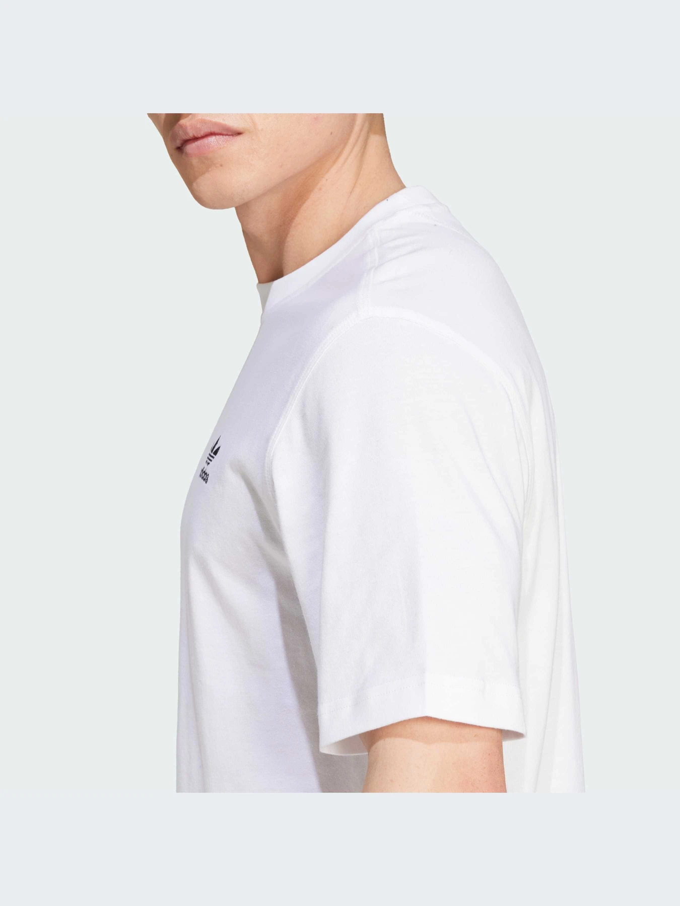 Футболки и поло Adidas модель IZ2098-KZ Футболки и поло Adidas модель IZ2098-KZ Фото