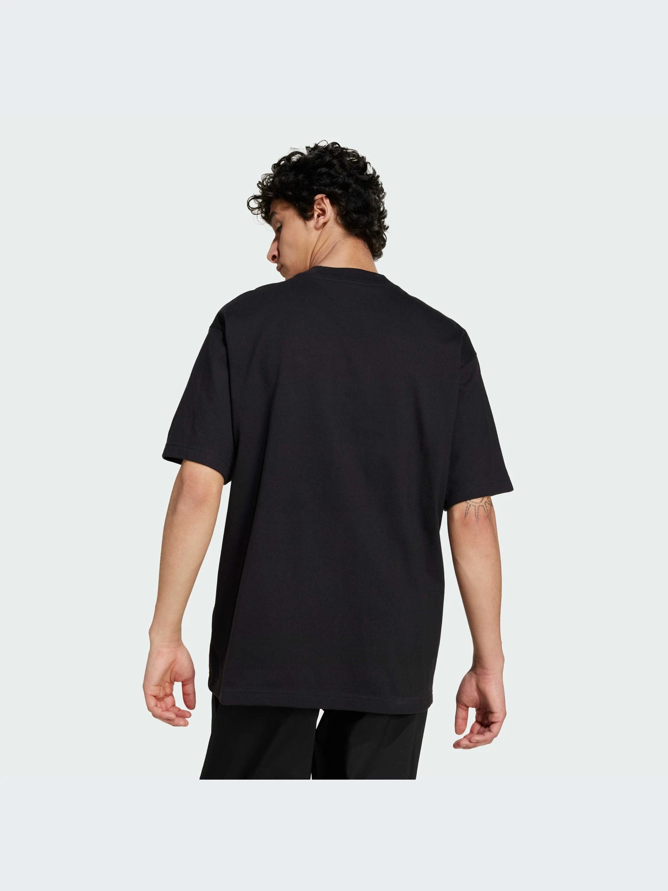 Футболки и поло Adidas модель IY2248-KZ Футболки и поло Adidas модель IY2248-KZ Фото