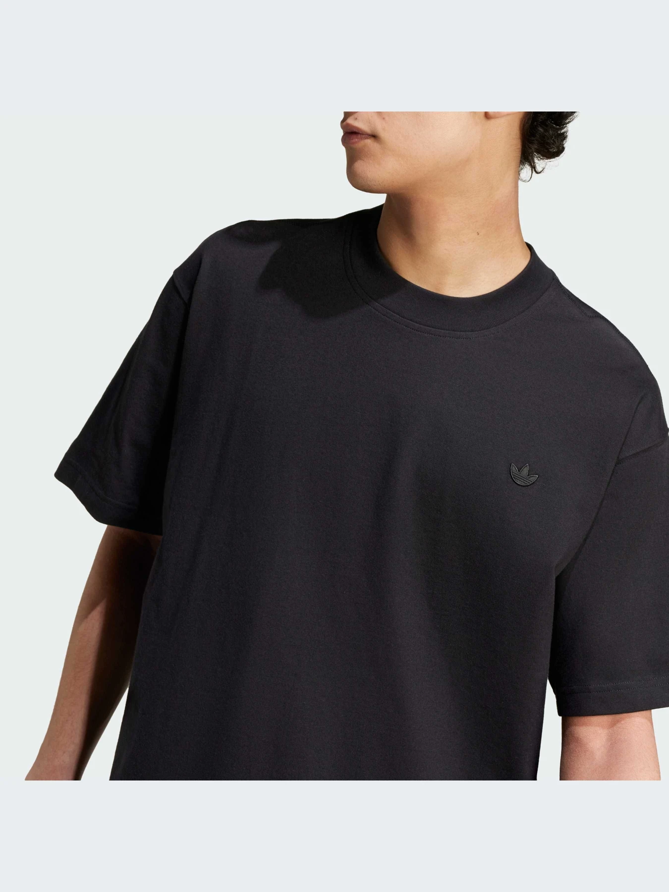 Футболки и поло Adidas модель IY2248-KZ Футболки и поло Adidas модель IY2248-KZ Фото