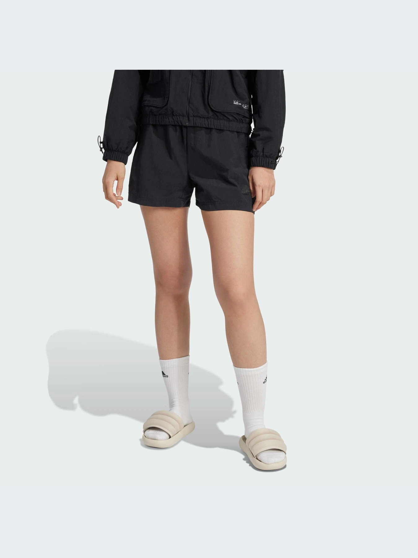 Шорты Adidas модель IV9782-KZ Шорты Adidas модель IV9782-KZ Фото