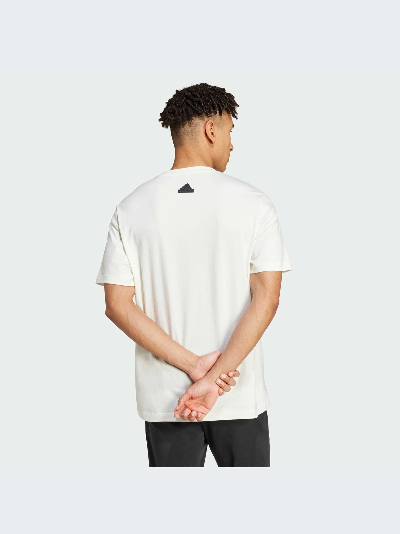 Футболки и поло Adidas модель IW2681-KZ Футболки и поло Adidas модель IW2681-KZ Фото