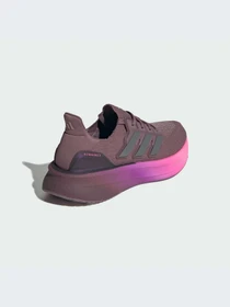 Кроссовки Adidas Ultraboost модель IH7710-KZ Фото