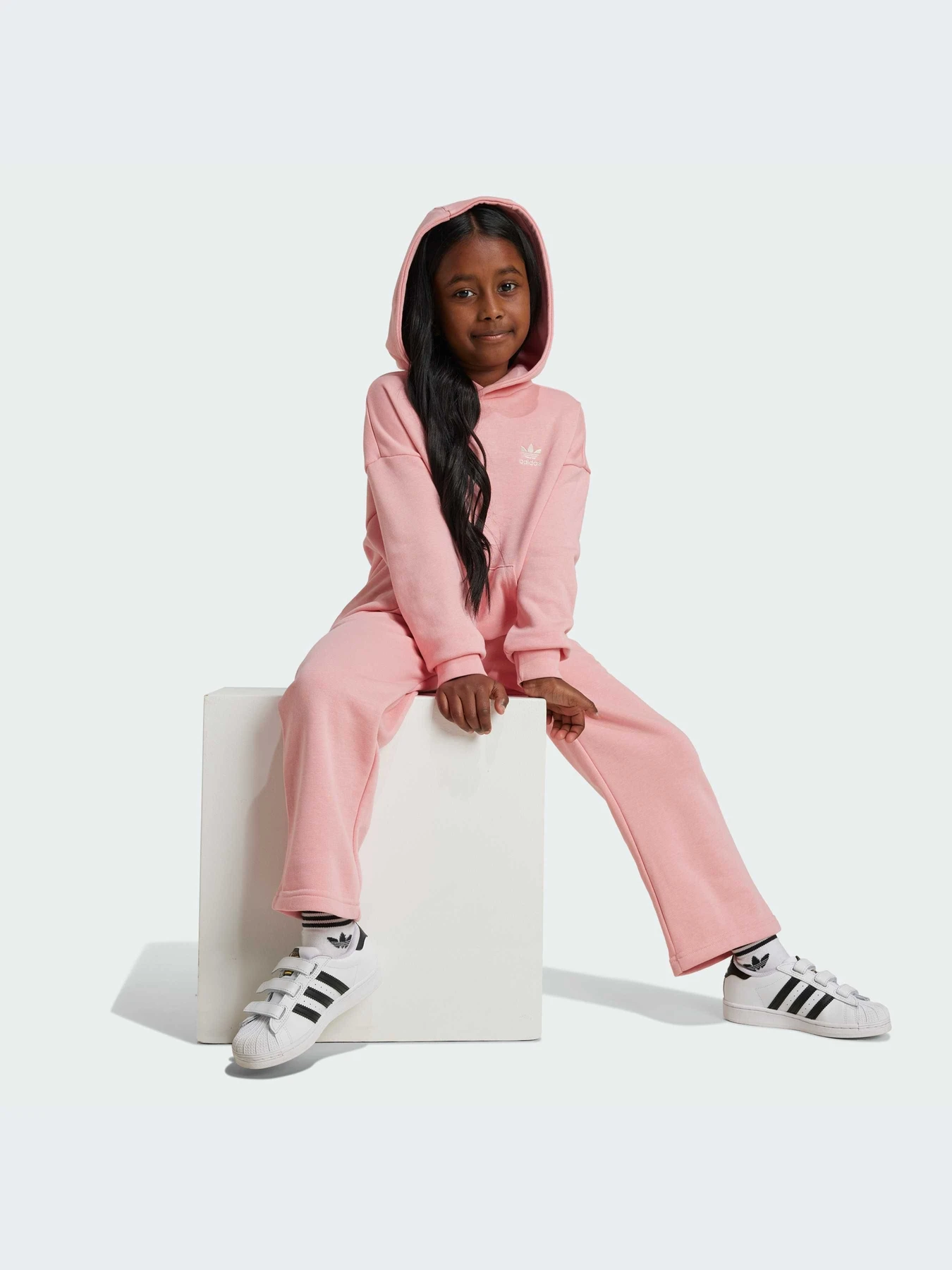 Костюмы Adidas модель IX9818-KZ Костюмы Adidas модель IX9818-KZ Фото