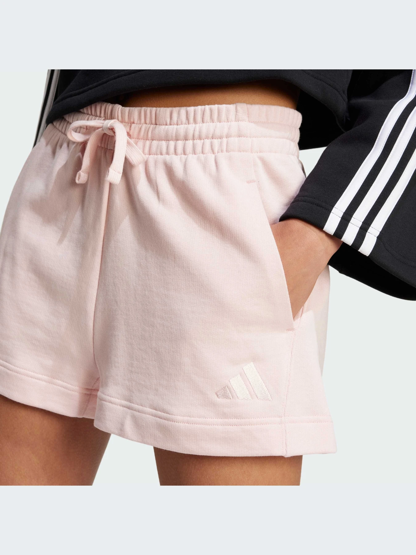 Шорты Adidas модель JJ4923-KZ Шорты Adidas модель JJ4923-KZ Фото