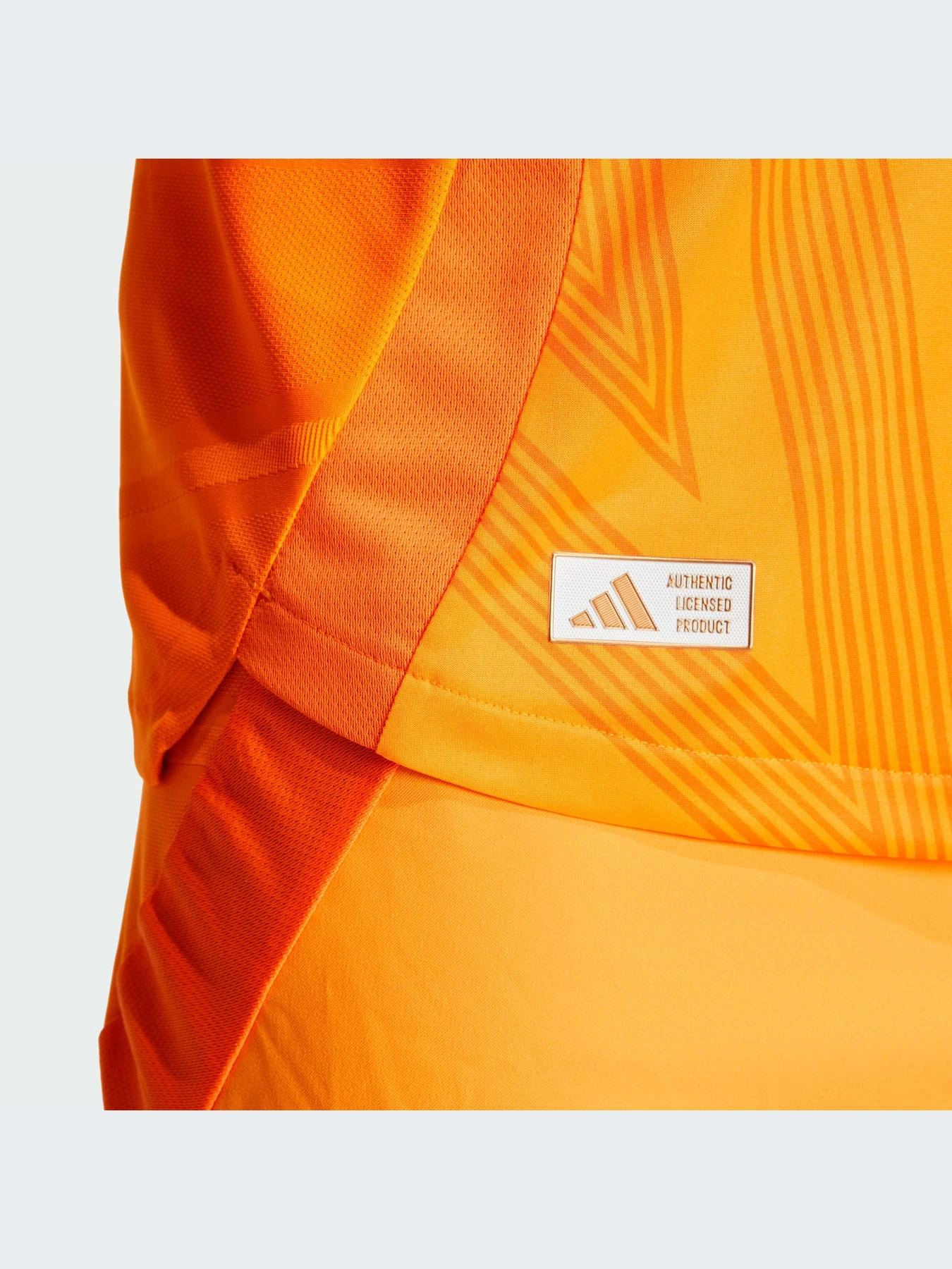 Футболки и поло Adidas модель IZ1642-KZ Футболки и поло Adidas модель IZ1642-KZ Фото