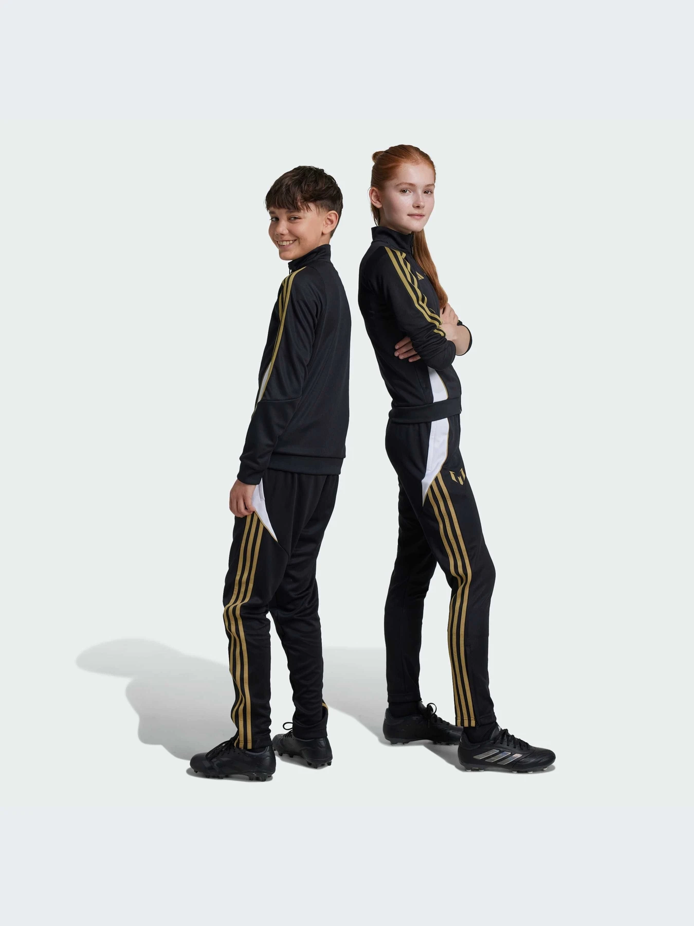 Брюки Adidas модель IZ2994-KZ Брюки Adidas модель IZ2994-KZ Фото