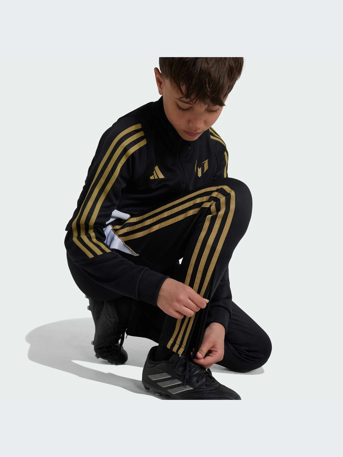 Брюки Adidas модель IZ2994-KZ Брюки Adidas модель IZ2994-KZ Фото
