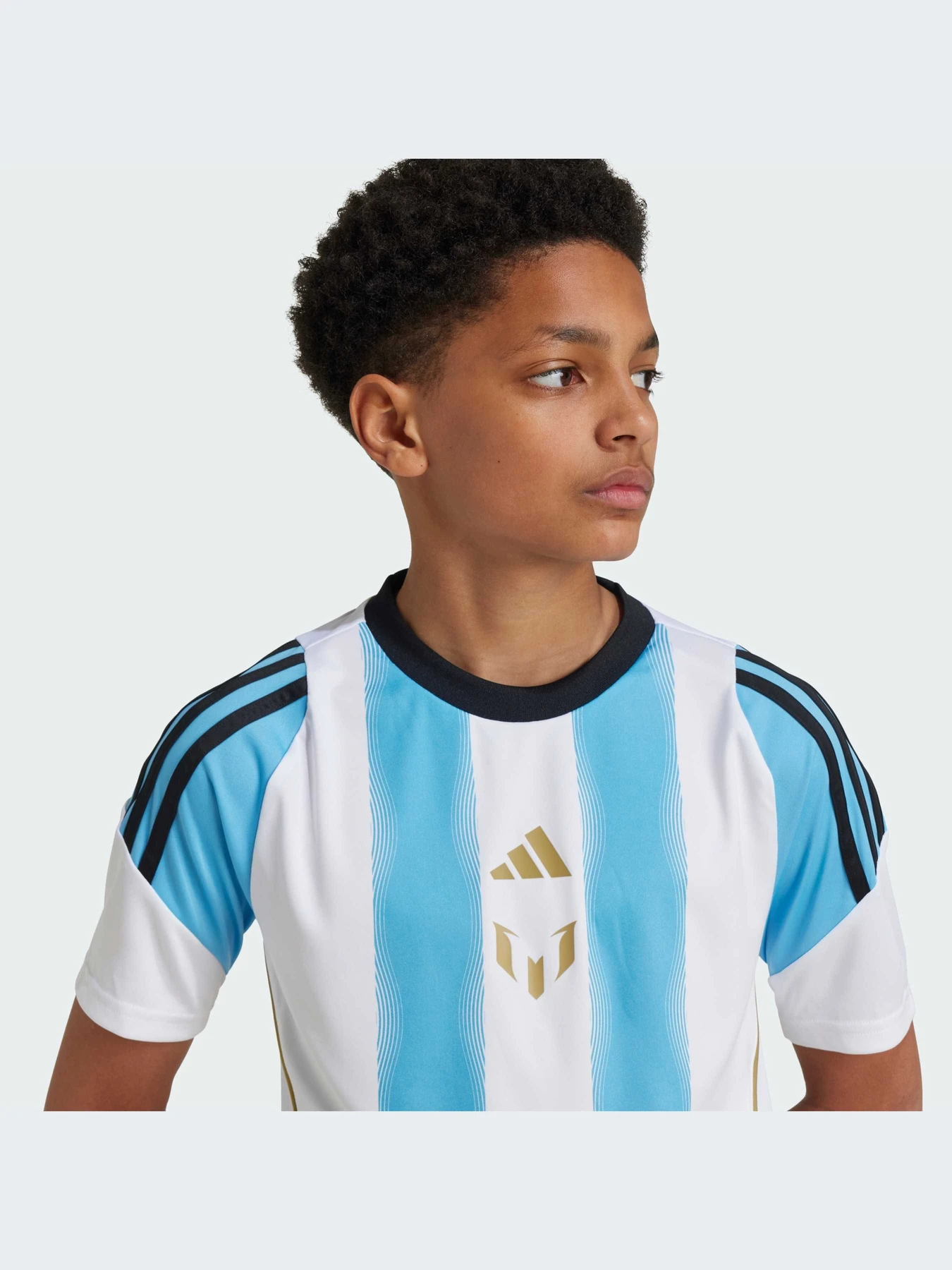 Футболки и поло Adidas модель IZ2998-KZ Футболки и поло Adidas модель IZ2998-KZ Фото
