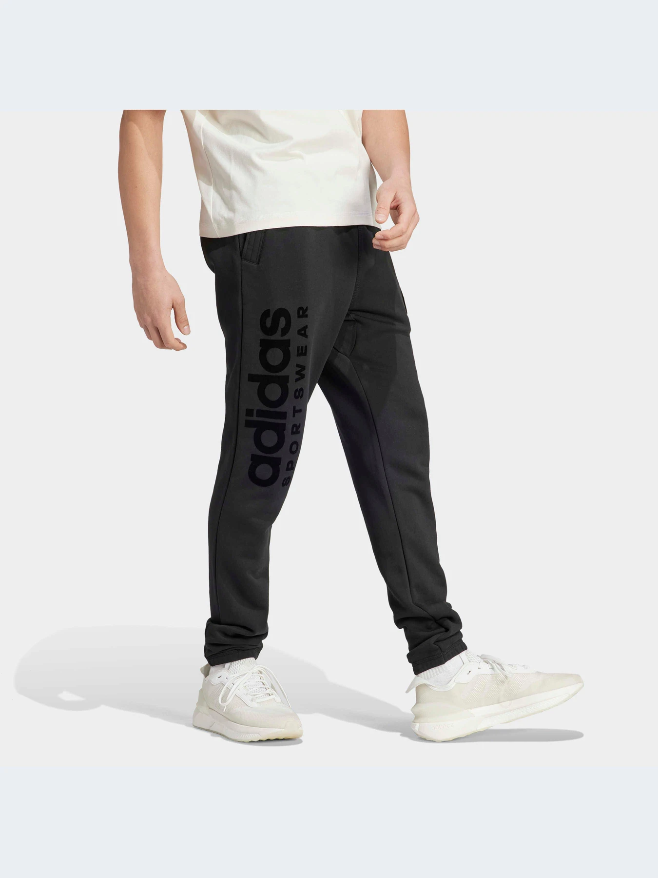 Брюки Adidas модель IA9367-KZ Брюки Adidas модель IA9367-KZ Фото