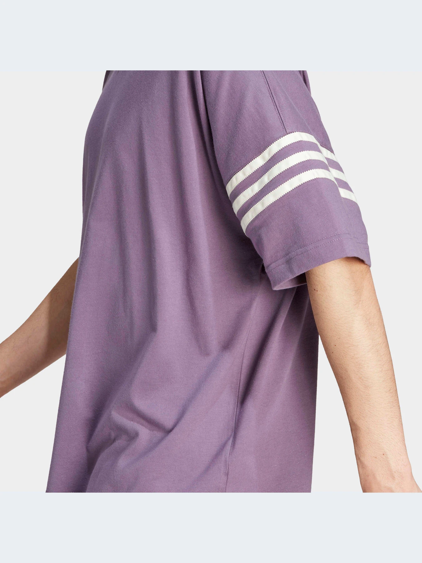 Футболки и поло Adidas Adicolor модель IN4674-KZ Футболки и поло Adidas Adicolor модель IN4674-KZ Фото
