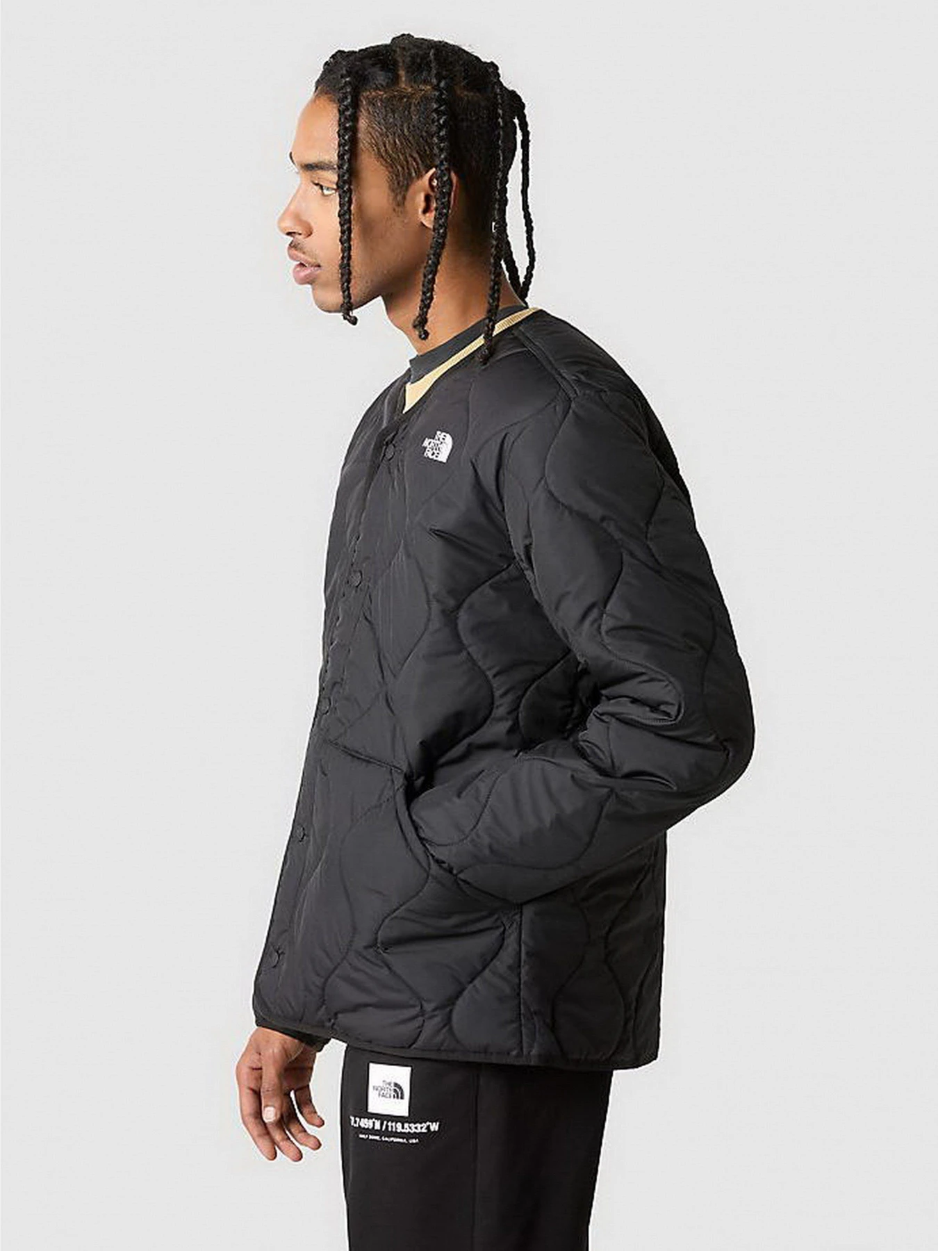 Куртки и дубленки The North Face модель NF0A852AJK31 Куртки и дубленки The North Face модель NF0A852AJK31 Фото