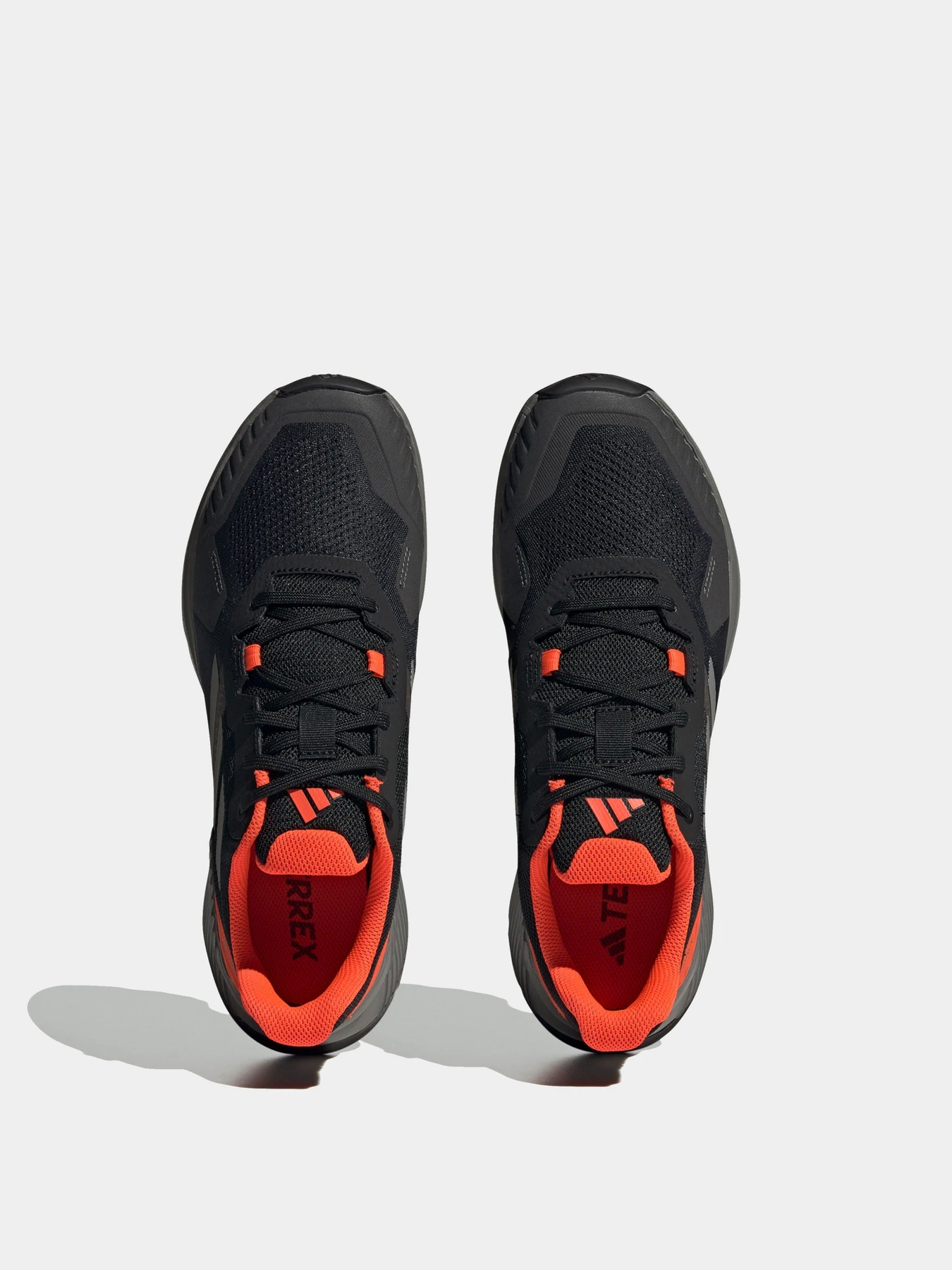 Кроссовки Adidas модель IF5010 Кроссовки Adidas модель IF5010 Фото