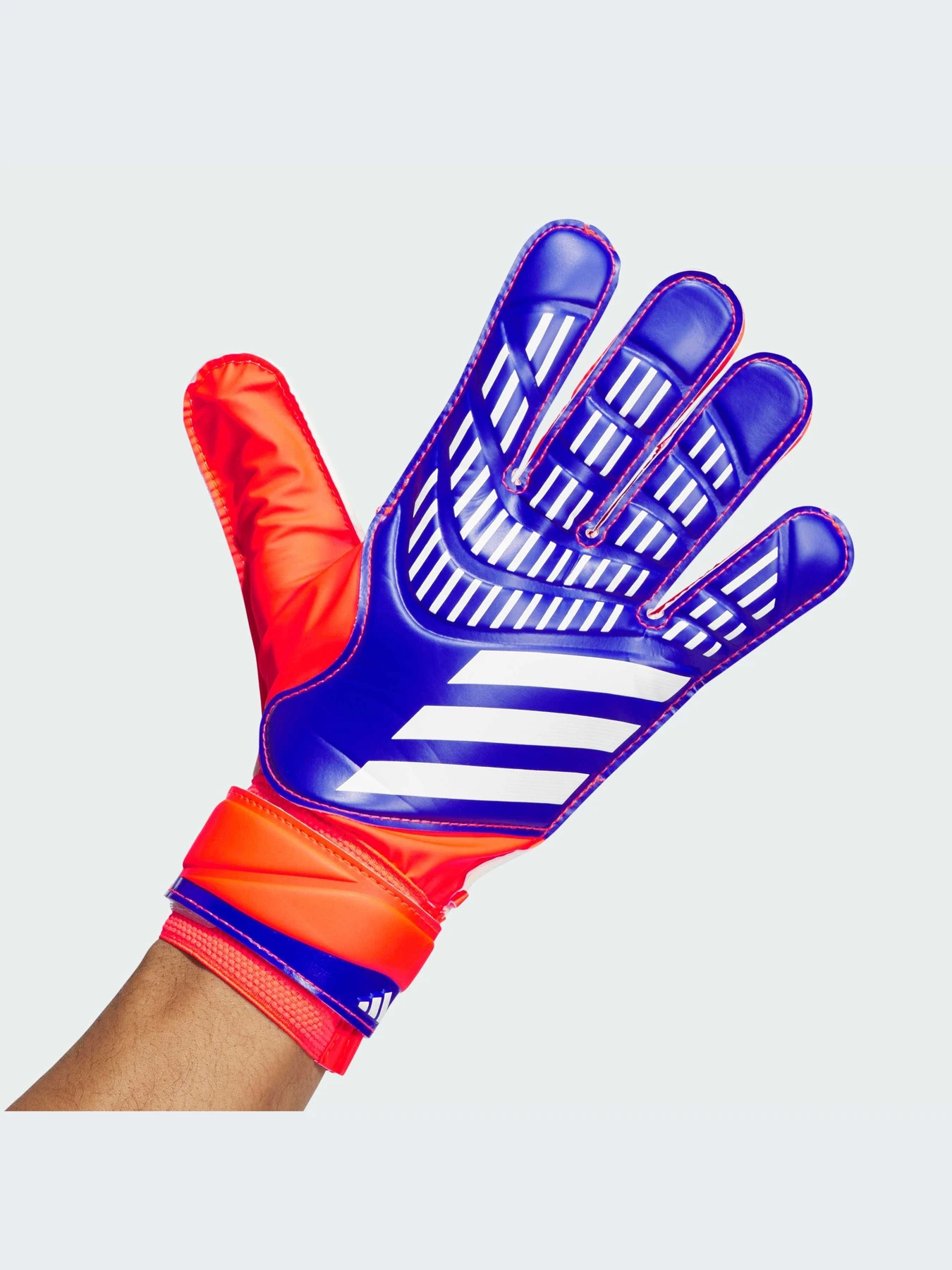Перчатки для спорта Adidas Predator модель IX3870-KZ Перчатки для спорта Adidas Predator модель IX3870-KZ Фото