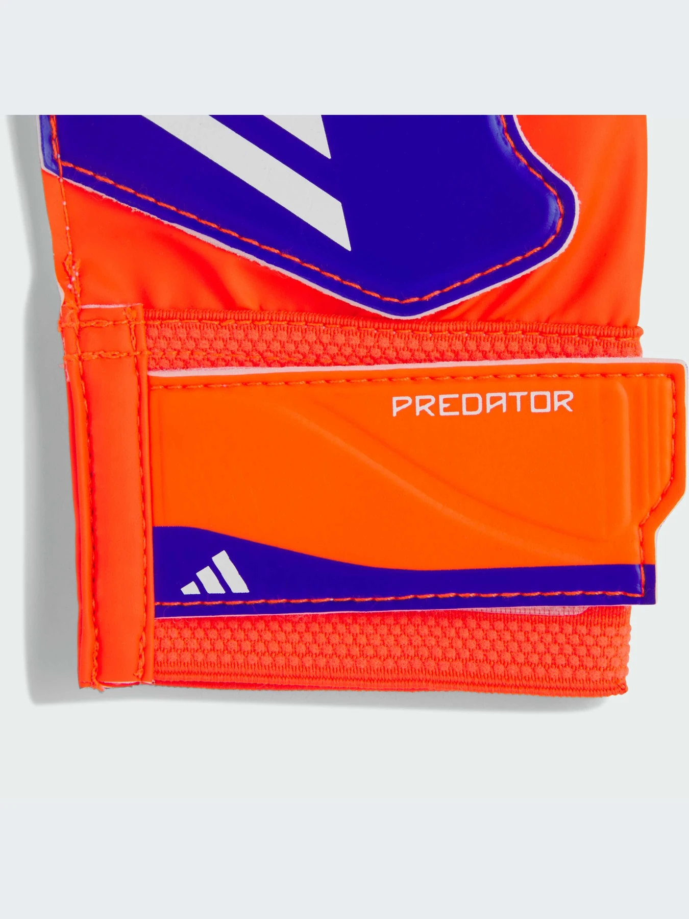 Перчатки для спорта Adidas Predator модель IX3872-KZ Фото