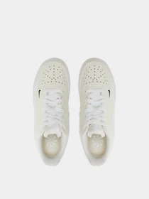 Кроссовки NIKE модель FV9952-100 Фото
