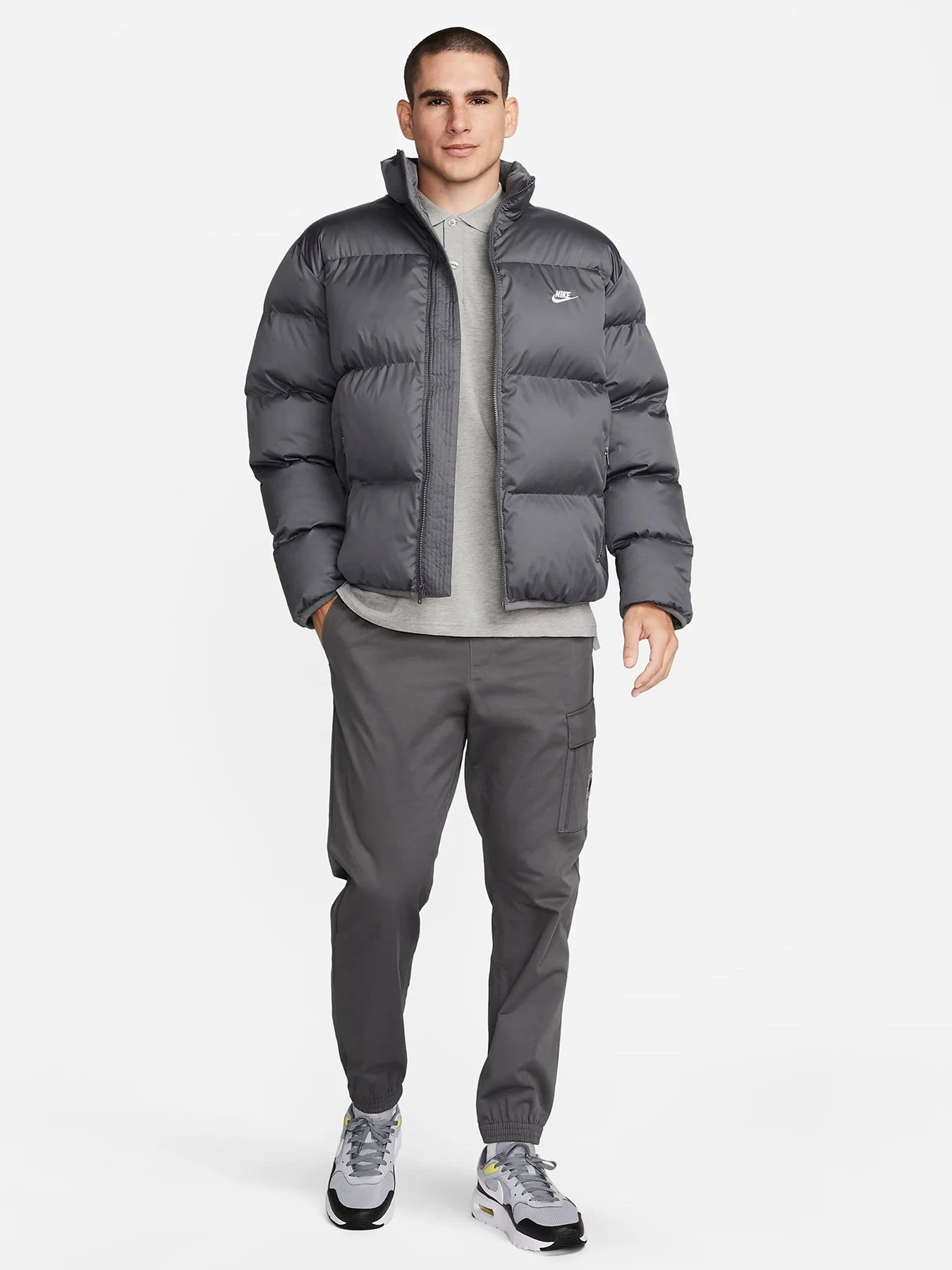 Куртки и дубленки NIKE модель FB7368-068 Куртки и дубленки NIKE модель FB7368-068 Фото