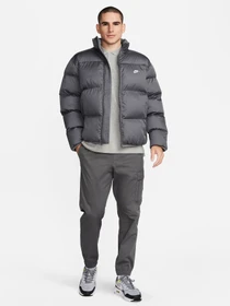 Куртки и дубленки NIKE модель FB7368-068 Фото